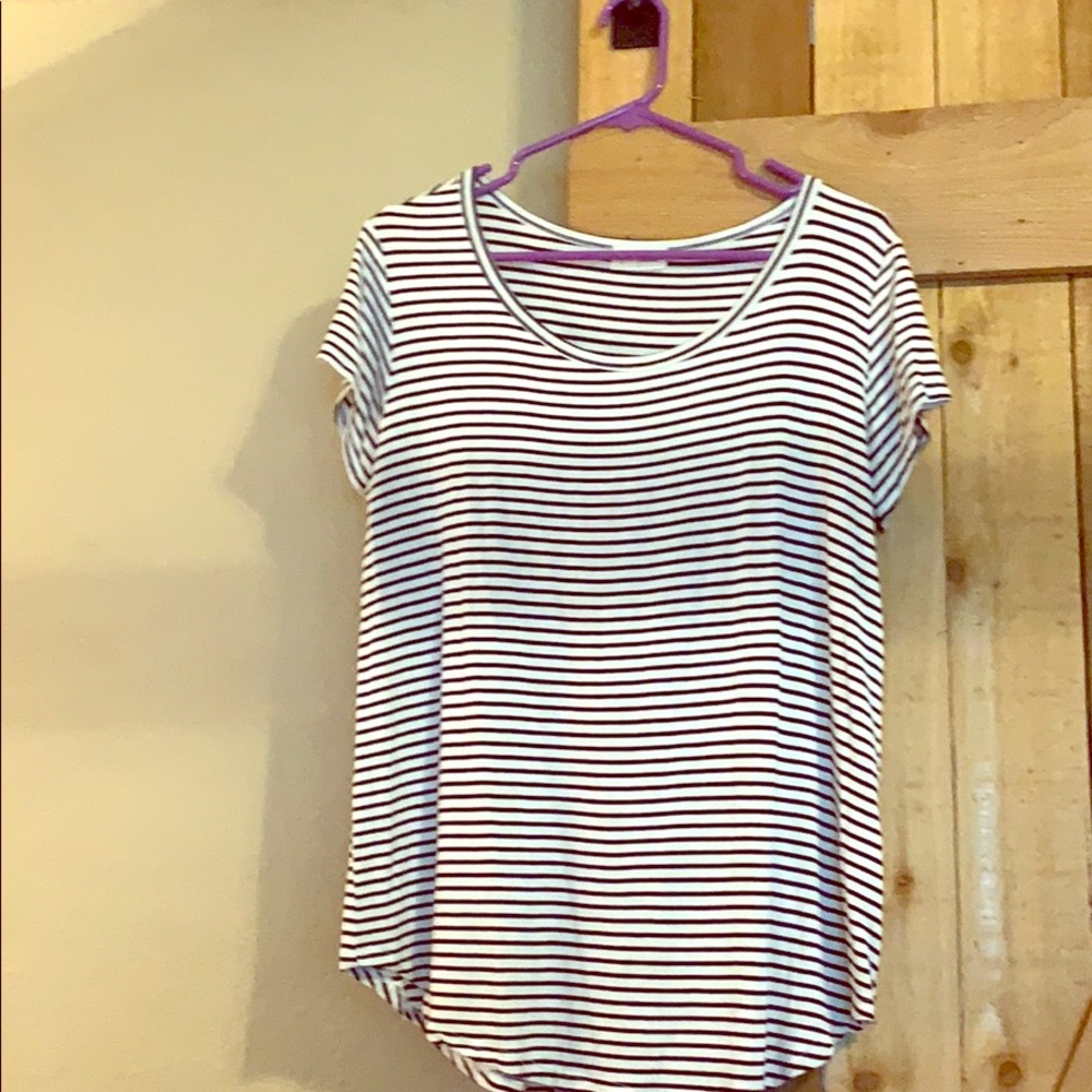 🐝Blue and white striped Shirt🐝